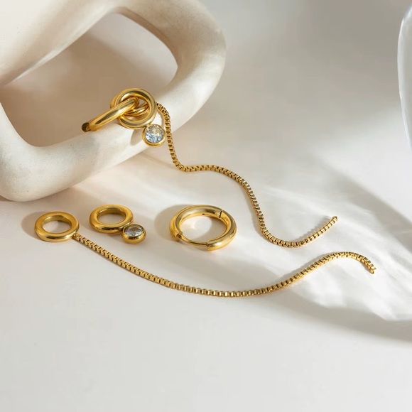 18K Gold Plated Chain Tassel Earrings - Picture 6 of 8